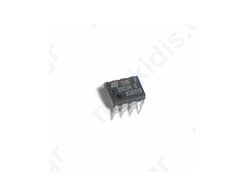 Μνήμη Σειριακή Eeprom 2C 256x8bit 4,5x5,5V 400kHz DIP8