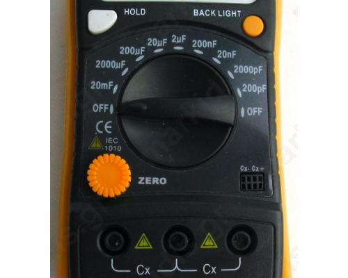 High Accuracy Digital Capacitance Meter