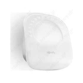 Somfy thermostat integrates a temperature sensor and a humidity sensor