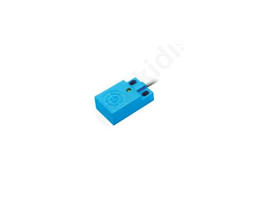 Sensor inductive 0x8mm PNP/NO 10x30VDC 200mA lead 2m